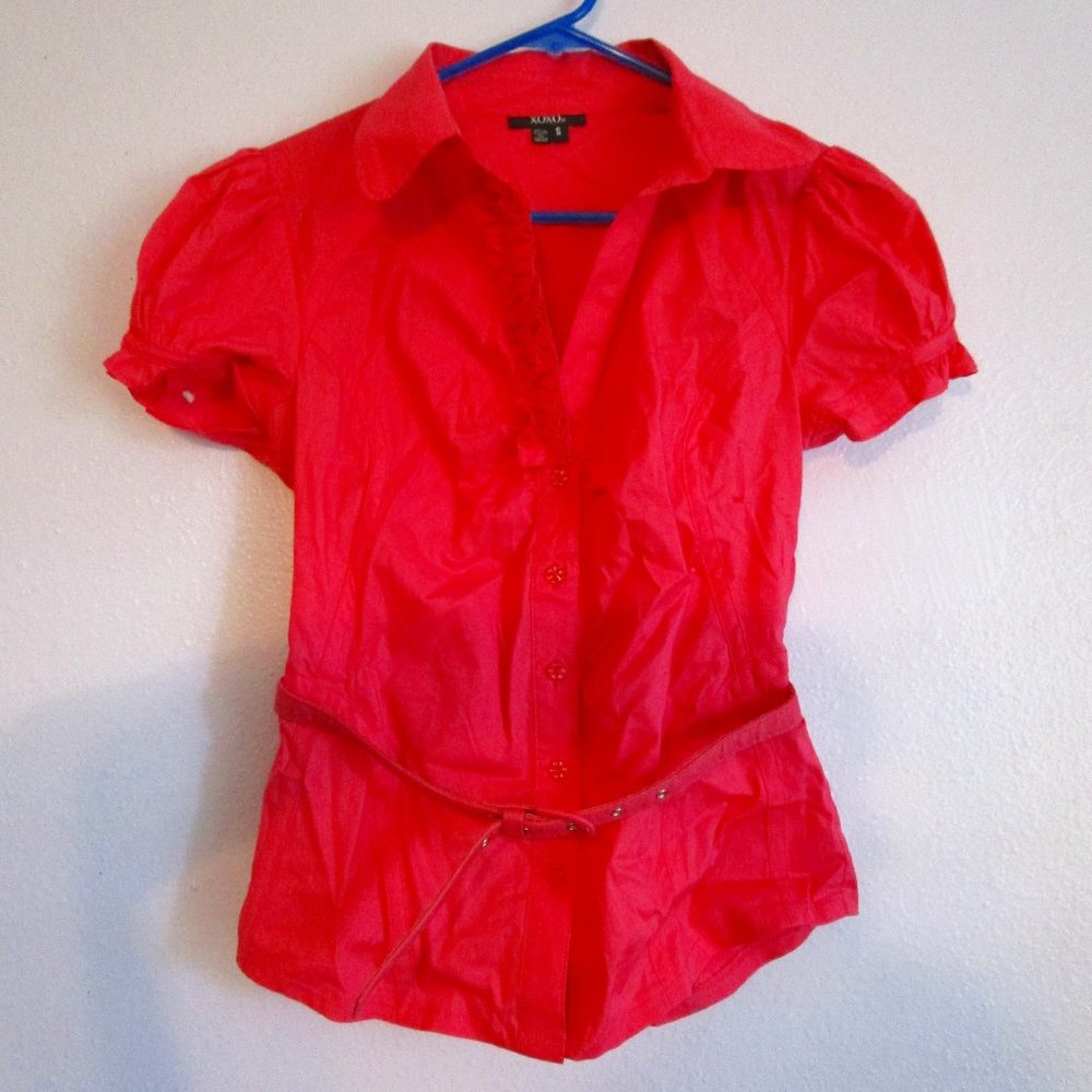 XOXO Size S | Pink V-Neck Button Up Short Sleeve Top  with Removable Belt